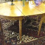 521 1511 DINING TABLE